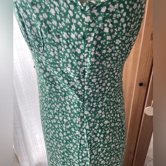 Banana Republic Floral Dress - Picture 2 of 7